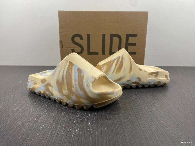 GW1932 Slide Yeezy Adidas 0709